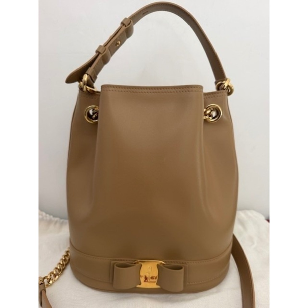 Authentic Salvatore Ferragamo Beige Leather Vara Bow Bucket Bag